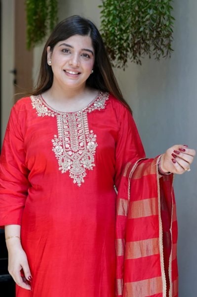 Trendy Red Georgette Kurti Pant Dupatta Set with Embroidery Work  Straight Cut Long Kurtis