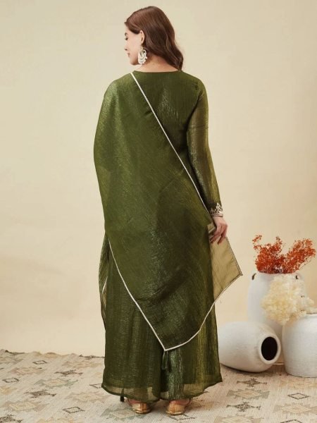 Trendy Silk Mehendi green Embroidered Silk Kurti with Matching Dupatta Embroidery Kurtis 