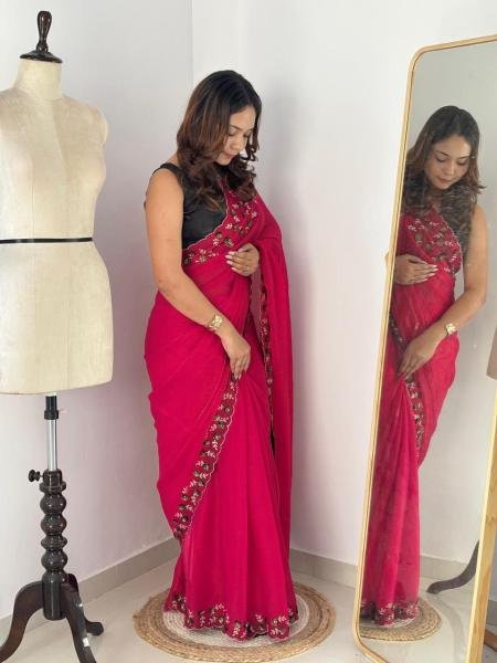 Two-Tone Fendy Chiffon Party Wear Saree with Diamond Work and Rich Blouse Pure Chiffon Sarees Wholesale