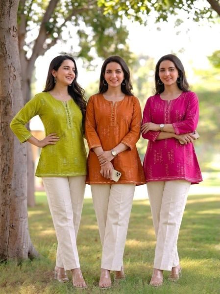 Ultra Premium 60  60 Cotton Jaipuri Print Short Kurti for Resellers and Retailers Tunics kurti