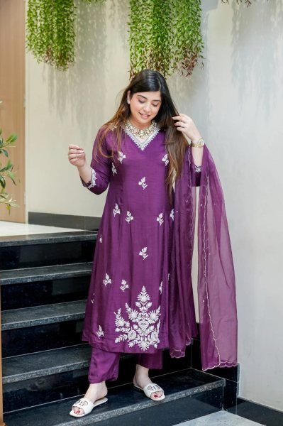 Unbeatable Purple Muslin Kurti Pant Dupatta Set with Embroidery Work Anarkali Kurtis 