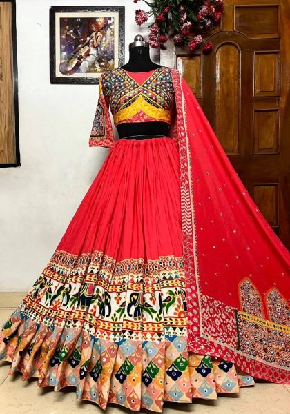 Unbeatable Red Heavy Muslin Cotton Navratri Lehenga Choli with Real Mirror Work Navratri Lehnega Choli