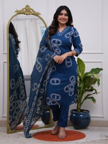 Unique Blue 3 Piece embroidered Chanderi Kurti Pant Dupatta Set for Festival Wear