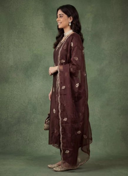 Unique Embroidery Work Cotton Silk Kurta Pant Set with Organza Dupatta for Women Embroidery Kurtis 