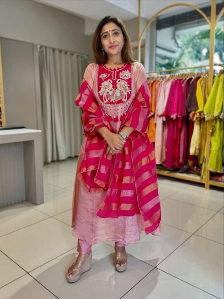 Unique Pink Mul Chanderi Kurti Set With HandWork On Neck For Women 3 Piece Kurti Set