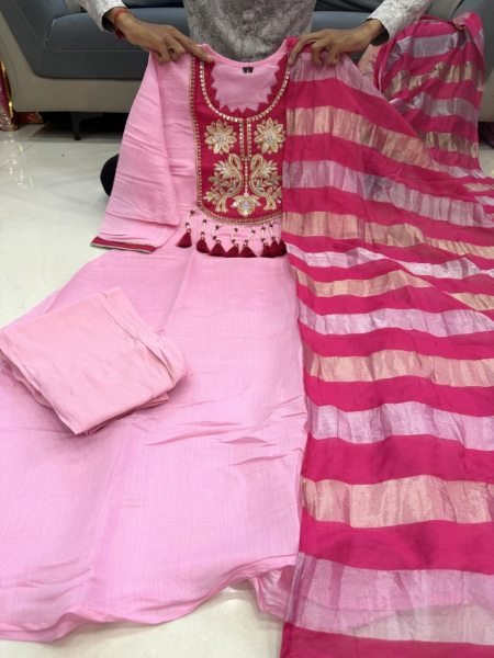 Unique Pink Mul Chanderi Kurti Set With HandWork On Neck For Women 3 Piece Kurti Set