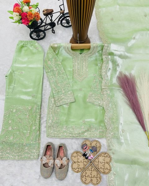 Unique Pista Comfortable Kids Ethnic Wear with Soft Inner Lining Girls Wear