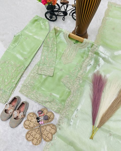 Unique Pista Comfortable Kids Ethnic Wear with Soft Inner Lining Girls Wear