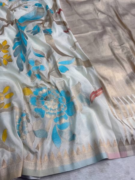 Unique White Khadi Crepe Saree with Fancy Latkan Design at Wholesale Price Silk Sarees Wholesale