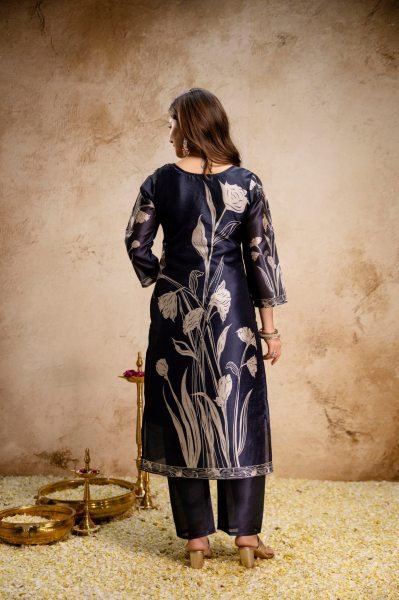 Unparalleled Navy Blue Soft Aasam Kurti Set with Floral Print for Women Printed Kurtis