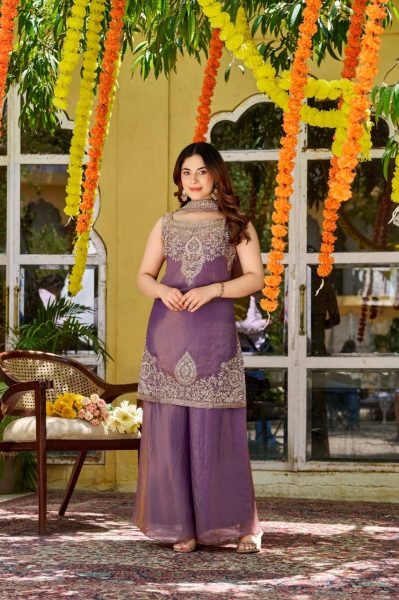 Unparalleled Purple Fendy Satin Three Piece Suit Set with Embroidery and Dupatta 3 Piece Kurti Set