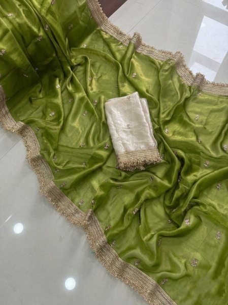 Upscale Green Festive Collection Space Silk Saree with Elegant Lace Border Work Embroidery Sarees Wholesale