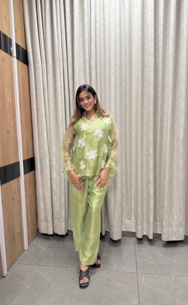Upscale Green Premium Rich Salsa Top and Palazzo Set with Cotton Lining CO ORD Sets