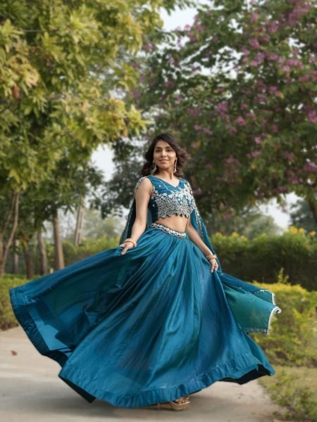 Upscale Teal Blue Women's Fendy Silk Lehenga Choli with Heavy Beads Work for Bridal Wear Designer Lehenga Choli