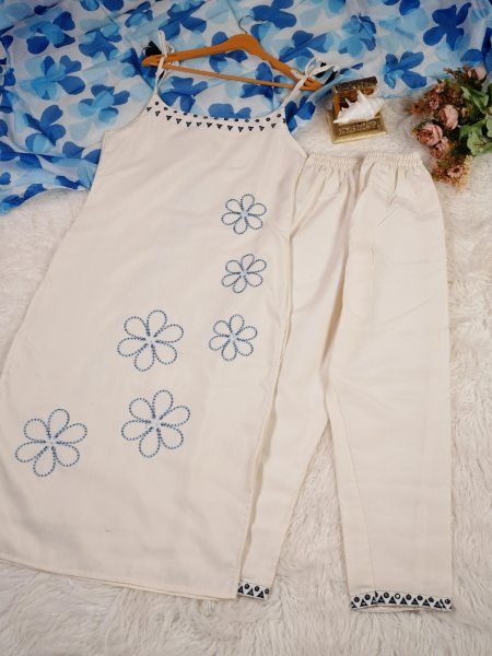 v Blue Party Wear Rayon Slub Suit Set with Digital Print Dupatta For Festival Wear Embroidery Kurtis 