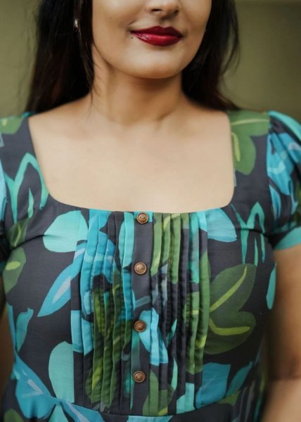 Versatile Black Blue Green Abstract Floral A Line Dress for Women Western Ladies Top Wholesale