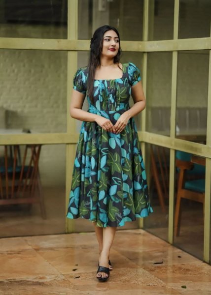 Versatile Black Blue Green Abstract Floral A Line Dress for Women Western Ladies Top Wholesale