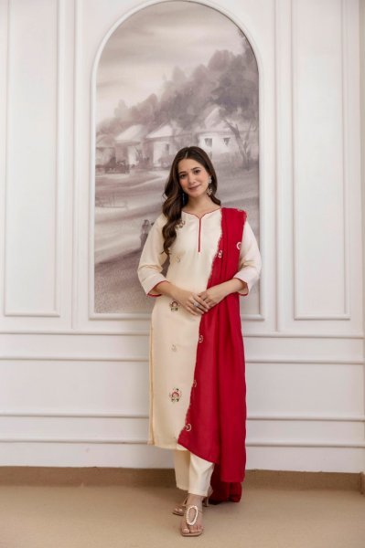 Versatile Embroidered Chanderi Silk Kurta Pant with Heavy Work Dupatta for Daily Wear  Straight Cut Long Kurtis