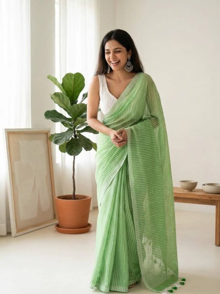 Versatile Green Linen Cotton Digital Printed Saree with Matching Blouse For Festival Printed Cotton Sarees Wholesale