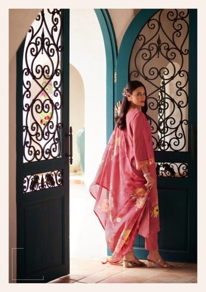 Versatile Pink Pure Cotton Kurti Pant Set with Organza Tabby Dupatta and Digital Print Design Pakistani Suits Wholesale