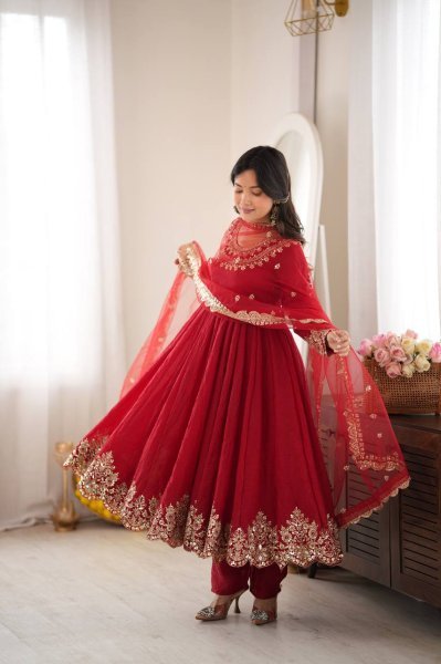 Versatile Red Karwa Chauth Special Doremon Crush Top Bottom Dupatta Set For Festival Ready To Wear Collection