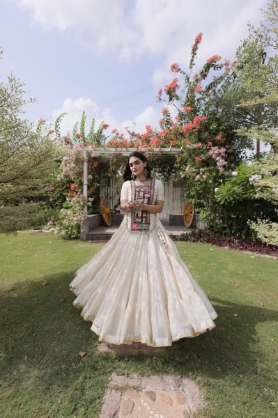 Versatile White Kora Cotton Lehenga Choli with Traditional Kutchi Patchwork Blouse Navratri Lehnega Choli