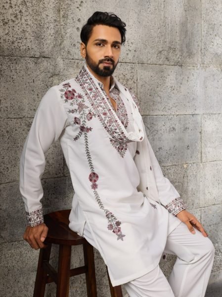 Versatile White Men's Japanese Kurta Dupatta Set with Thread and Sequins Work For Party Mens Short Kurta