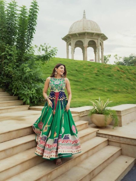 Vibrant Green Digital Print Maslin Cotton Lehenga Choli with Canvas Patta Border Navratri Lehnega Choli