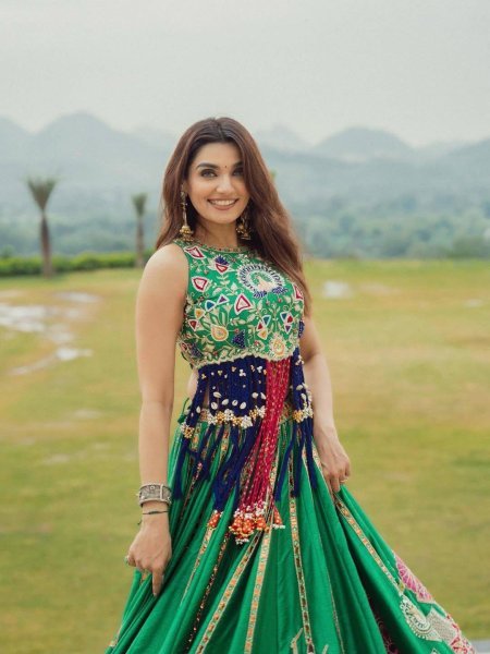 Vibrant Green Digital Print Maslin Cotton Lehenga Choli with Canvas Patta Border Navratri Lehnega Choli