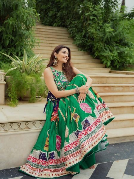 Vibrant Green Digital Print Maslin Cotton Lehenga Choli with Canvas Patta Border Navratri Lehnega Choli