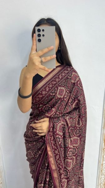 Vibrant Maroon Mal Cotton Saree with Ethnic Print and Soft Texture Printed Cotton Sarees Wholesale