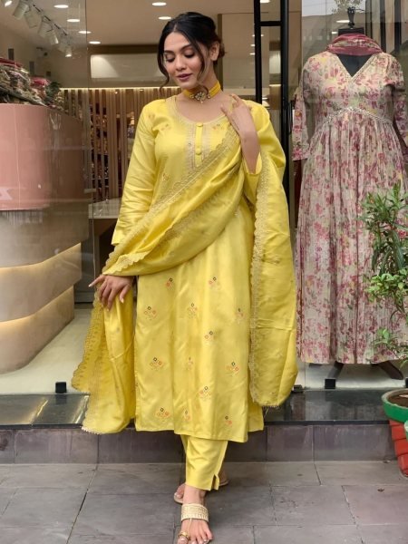 Vibrant Yellow Kurti Set with Embroidery and Tebby Organza Dupatta 3 Piece Kurti Set