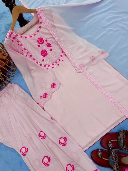 Vintage Baby Pink Natural Crepe Embroidered Kurti Set with Farshi Palazzo and Dupatta Ready To Wear Collection