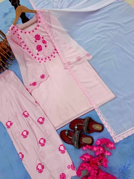 Vintage Baby Pink Natural Crepe Embroidered Kurti Set with Farshi Palazzo and Dupatta Ready To Wear Collection