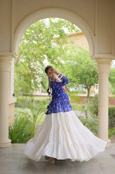 Vintage Blue White Gujarati Lehenga Choli with 12 Meter Flair For Navrati Navratri Lehnega Choli
