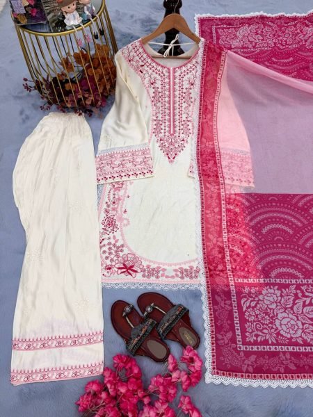 Vintage Charismatic Pink Farshi Suits With Full Sleeves And Digital Print Dupatta Ready To Wear Collection