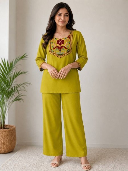 Vintage Green Rayon Slub Embroidered Two-Piece Co-Ord Set at Manufacturer Rate CO ORD Sets