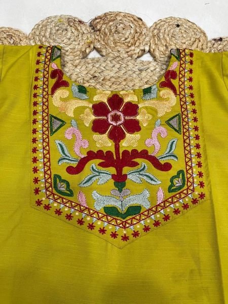 Vintage Green Rayon Slub Embroidered Two-Piece Co-Ord Set at Manufacturer Rate CO ORD Sets