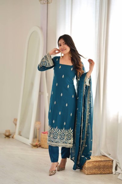 Vintage Teal Blue Heavy Faux Georgette Suit with Micro Pant at Wholesale Rate Ready To Wear Collection