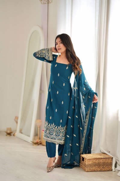 Vintage Teal Blue Heavy Faux Georgette Suit with Micro Pant at Wholesale Rate Ready To Wear Collection