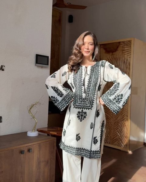 Vintage White Designer Rayon Butti Silk Co Ord Set with Chain Stitch Embroidery CO ORD Sets