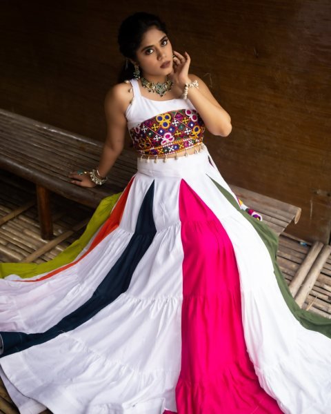 Vintage White Multi Navratri Rayon Cotton Lehenga Choli with Gamthi Mirror Work Navratri Lehnega Choli