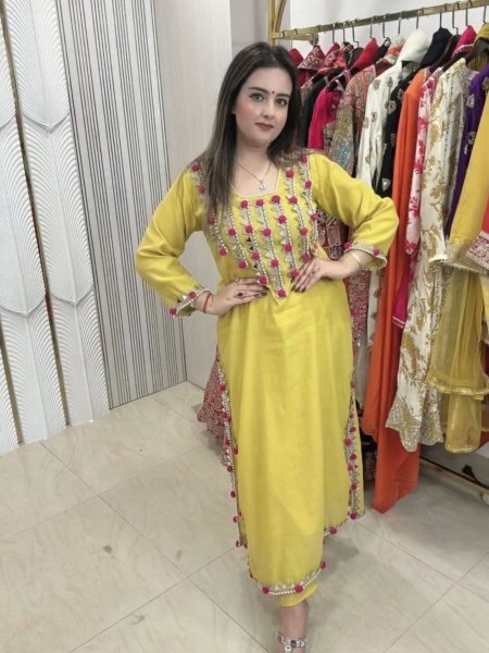Viral Chanderi Kurti with Pum Pum Detail Special For Mehndi Or Haldi Outfit Kurti With Bottom Wholesale