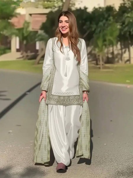 Viral Palazzo Set Crafted From Premium Heavy Natural Silk Fabric Bulk Fashion Supplier  Ready To Wear Suit