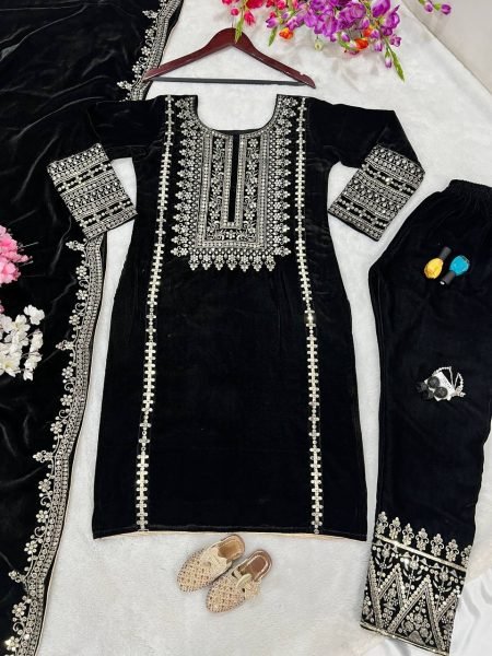 Viscose Velvet With Heavy Embroidery Work Kurti Set 3 Piece Kurti Set