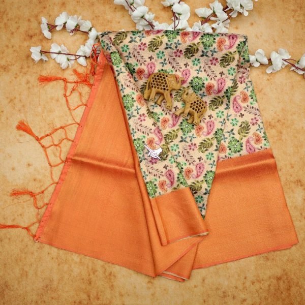 Wedding Wear Fabulous Floral Printed Silk Saree Silk Sarees Wholesale