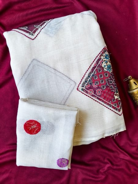 White Boutique Style Pure Linen Saree with Designer Concept Patch Work For Party Wear Linen Sarees Wholesale