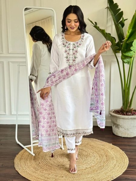 White Color Viscose Chanderi 3 Pc Kurti Set With Embroidery Work  