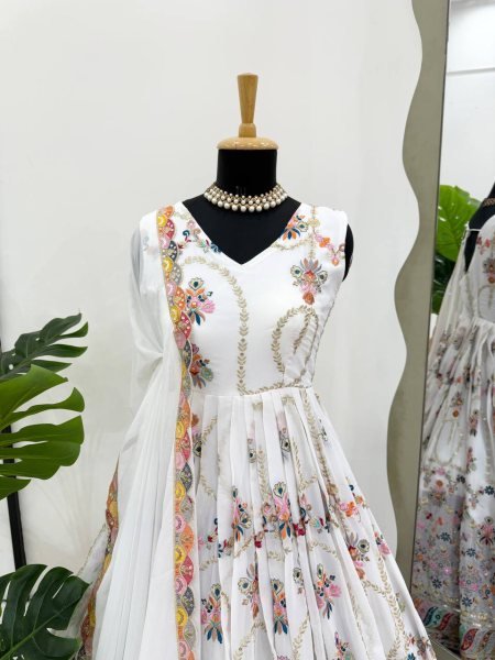 White Embroidered Faux Georgette Suit with Dupatta Wedding Wear at Low Price Ready To Wear Collection