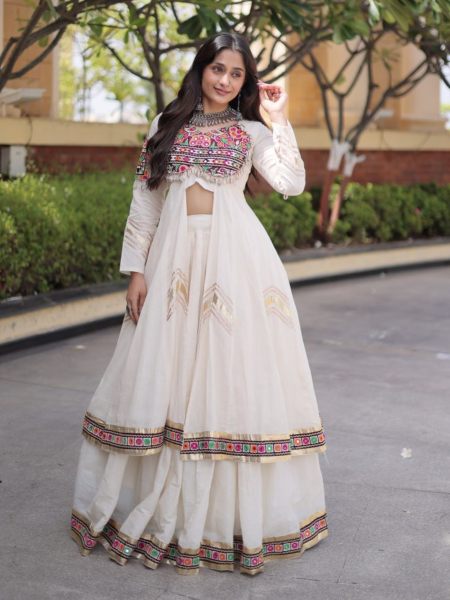 White Gujarati Kora Cotton Lehenga with Traditional Gamthi Work For Garba  Lehenga